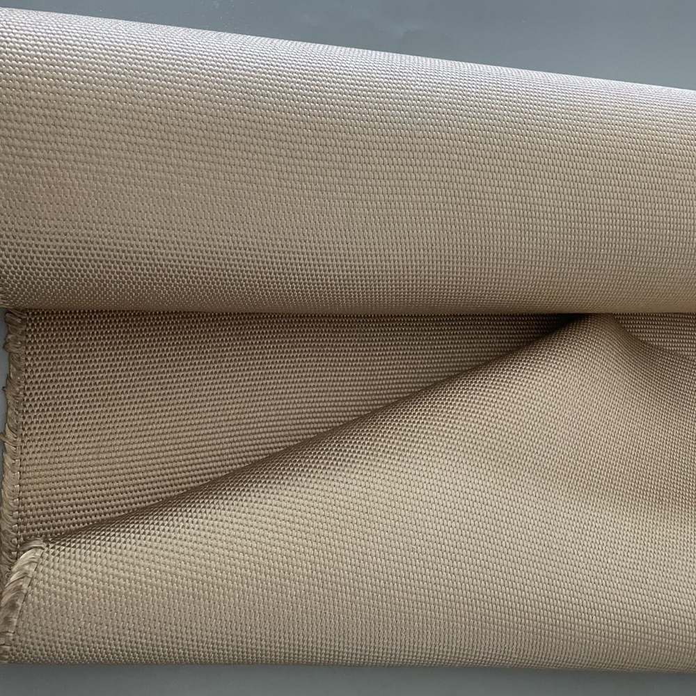 Apa perbedaan antara kain silika tinggi dan kain fiberglass?